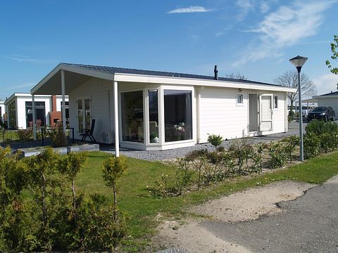 Vacation chalet on a green vacation park - 2