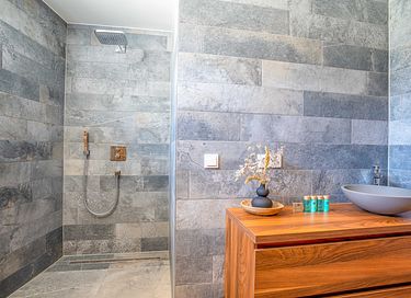 Exclusieve natuurvilla met hottub en uitzicht - 27