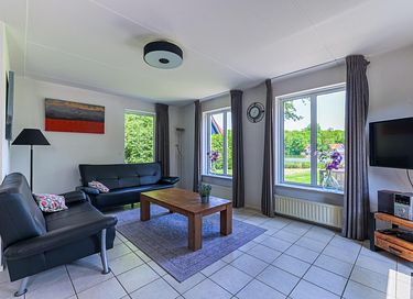 Ruime vakantiewoning aan viswater in Drenthe - 7