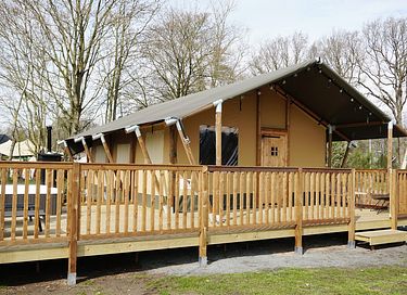 Safarizelt mit Jacuzzi in schönem Ferienpark - 7