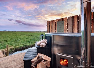Overnachten in een boutique yurt met hottub - 2