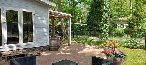 Chalet mit privatem Whirlpool auf der Veluwe - 2
