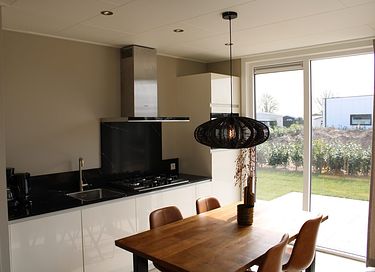 Modern vacation home with private sauna - 7