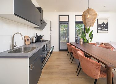 Stijlvolle 6-persoons woning met hottub  - 9