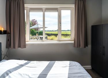Appartement spacieux avec jacuzzi privé en bord de mer - 20