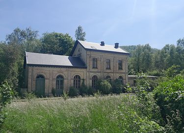 Voormalig treinstation (8p) in de Ardennen - 1