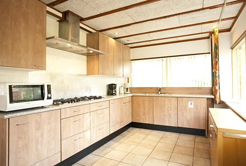 Maison familiale (12p) sur un parc dans les bois - 4