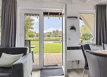 Comfortable holiday home on green park - 7