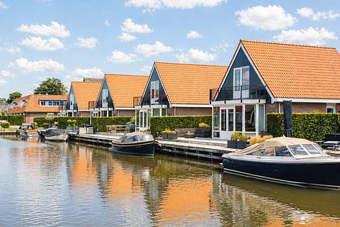 Luxury villa (6p) with private jetty - 2