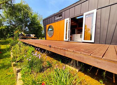 Tiny House with Private Jacuzzi  - 23