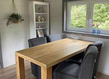 Ruime chalet in een groene oase van rust - 5