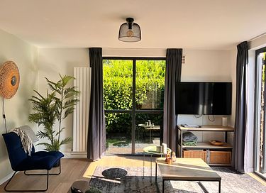 Freistehender Bungalow mit Whirlpool und Pizzaofen - 9