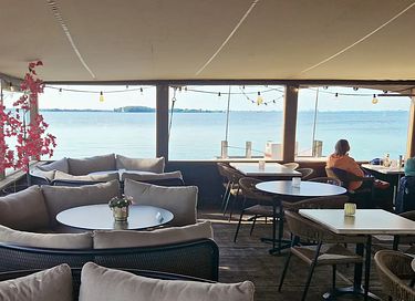 Roulotte confortable au bord de l'eau et de la plage - 21