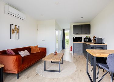 Tiny House met verwarmd buiten ligbad - 5