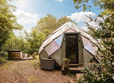 Bijzonder overnachten met hottub