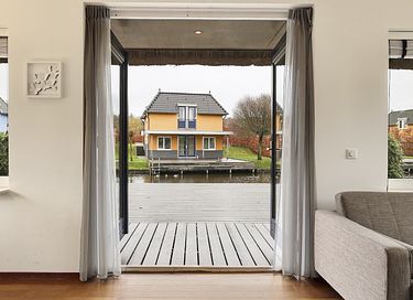 Detached 4-person waterfront bungalow - 31