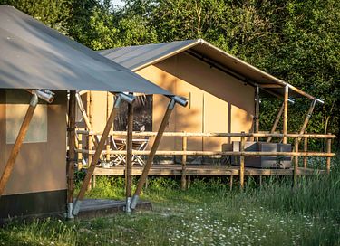 Romantic safari tent with canopy bed (2p) - 2