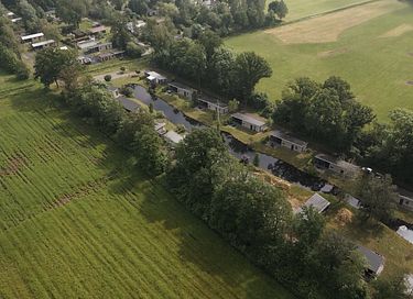 3-persoons lodge gelegen aan het water - 16