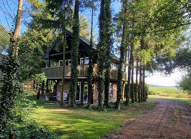 Schönes Waldhaus in Drenthe