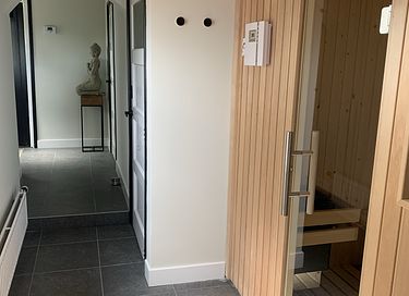 Relaxen en overnachten in een Wellnesshuisje - 11