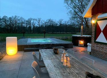 Luxe 6-persoons villa met verwarmd zwembad - 27