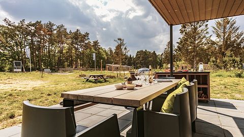 Luxury holiday home with private hot tub - 3