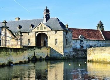 Historische hotelkamer bij een mooi kasteel  - 14