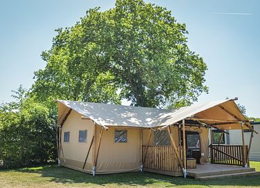 Luxe glamping met stortdouche bij een meer - 1