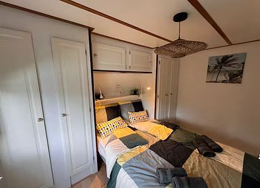 Chalet avec un grand jardin dans un parc aux multiples attraits - 9