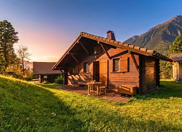 Chalet tussen de bergen met uitzicht - 21