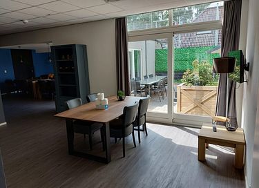 Group accommodation (12p) on a nice park - 8