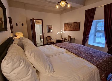 B&B in beautiful Limburg castle - 8