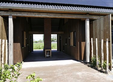 Duurzame boerderijlodge in landelijke stijl - 10
