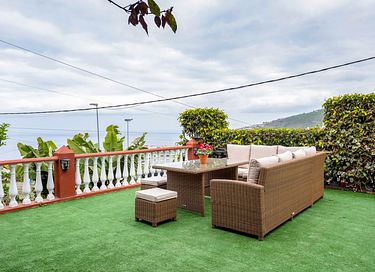 Vakantiehuis met eigen zwembad en tuin - 2