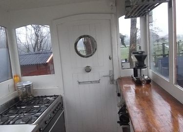 Charming houseboat between Rotterdam and Delft - 10