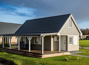 Luxe vakantiewoning met grote veranda 