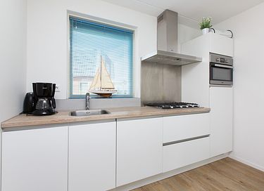 Luxe vakantiehuis (4p.) direct aan het water - 9