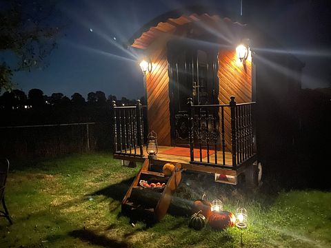 Pittoresco carrozzone con hot tub e sauna - 3