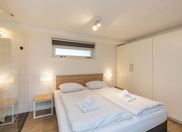 Dog-friendly family home near the sea - 16