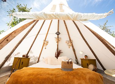 Slapen tussen de schapen in een tipi (5 pers) - 14