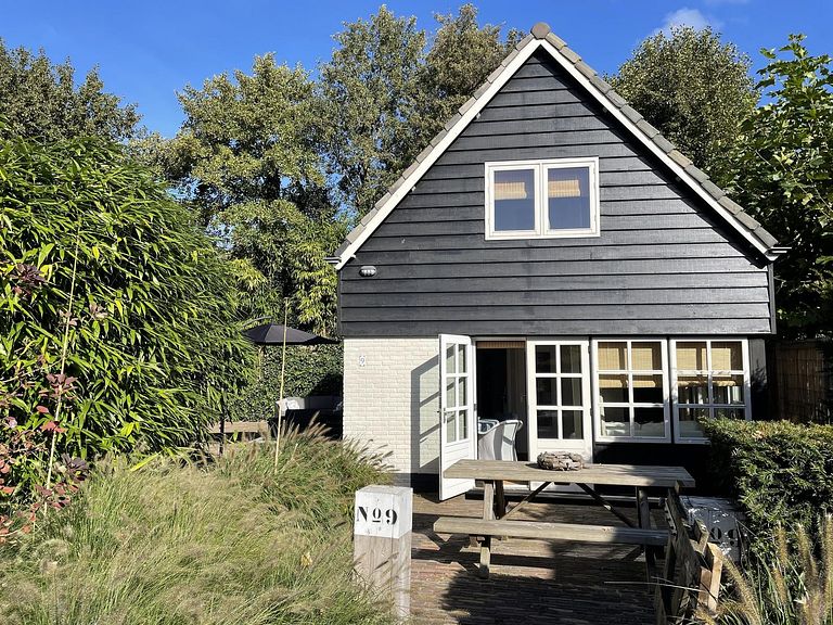 Vrijstaand huisje bij bos en zee - 1