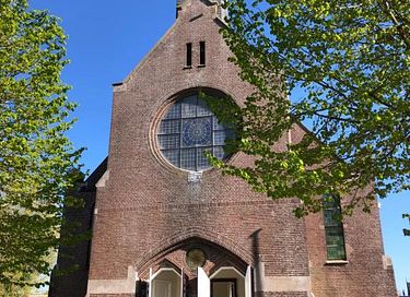 Besondere Gruppenunterkunft in einer Kirche - 35