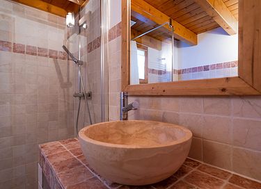 Chalet avec bar privé et sauna - 11