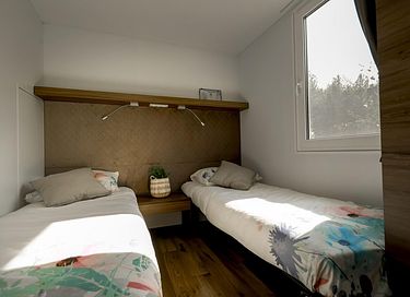 Knus Tiny House op een bosrijk vakantiepark - 6