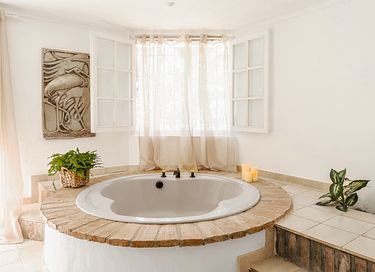 Group accommodation in Marbella with pool - 11