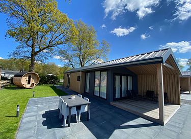 Luxury lodge for 4 people with sauna