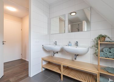 Ruime 6-persoons vakantiewoning in de natuur - 14