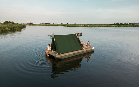 Unique stay on a motorized raft - 3