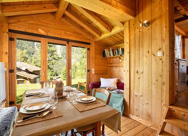 Chalet tussen de bergen met uitzicht - 11