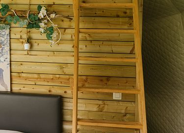 Glamping tent with bathroom and kitchen near forest - 10
